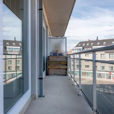 Zandroos Ii / 407 Koksijde
